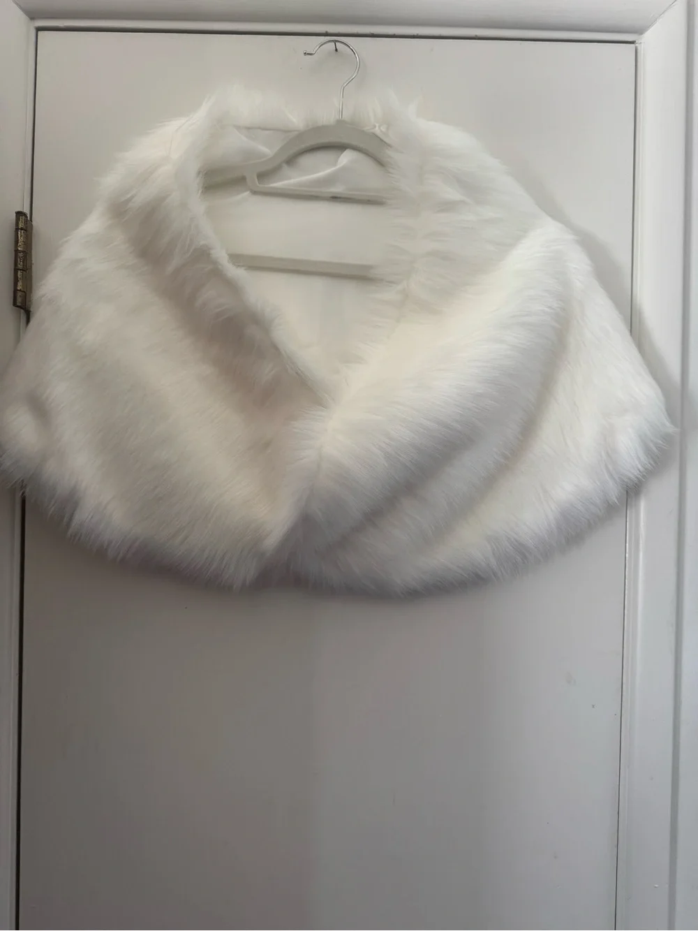 White Faux Fur Bridal Stole - Elegant Women's Accessory